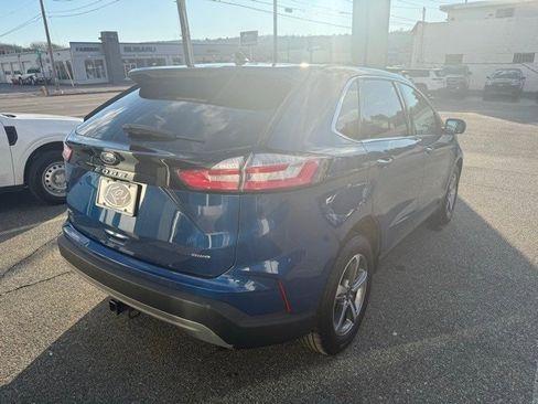 Used 2022 Ford Edge SEL w/ Class II Trailer Tow Package image 8