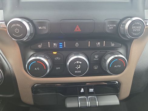 Certified 2022 RAM 1500 Laramie image 22