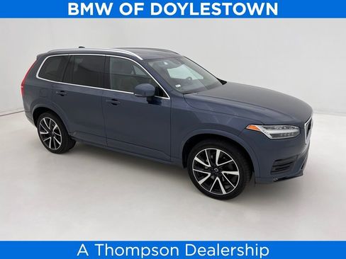 Used 2020 Volvo XC90 T6 Momentum w/ Protection Package image 1