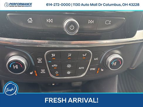 Used 2019 Chevrolet Traverse LT image 23