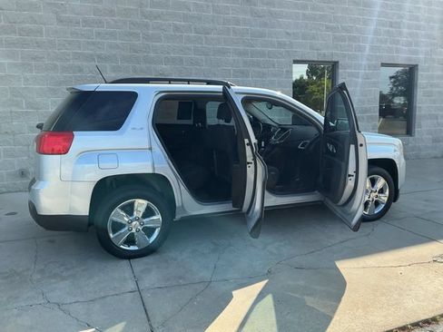 Used 2015 GMC Terrain SLE w/ Chrome Edition FWD image 13