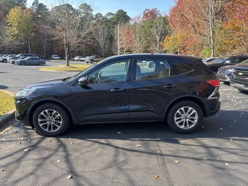 Used 2021 Ford Escape S image 13