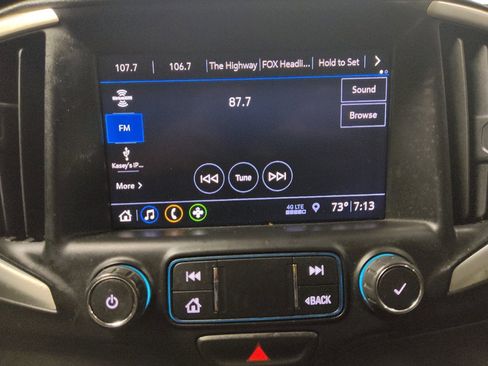 Used 2020 GMC Terrain SLT FWD image 25