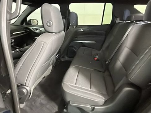 Used 2024 Chevrolet Traverse LS w/ Midnight/Sport Edition AWD/4WD image 27