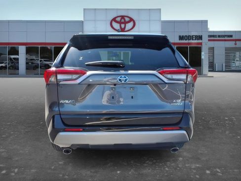 Certified 2023 Toyota RAV4 XSE AWD/4WD image 5