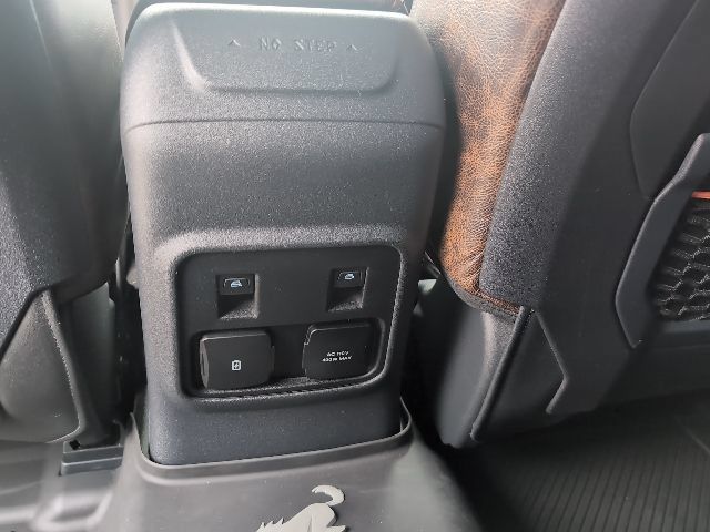 Used 2022 Ford Bronco Raptor AWD/4WD image 45