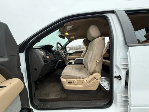 Used 2013 Ford F150 XLT w/ Luxury Equipment Group image 10