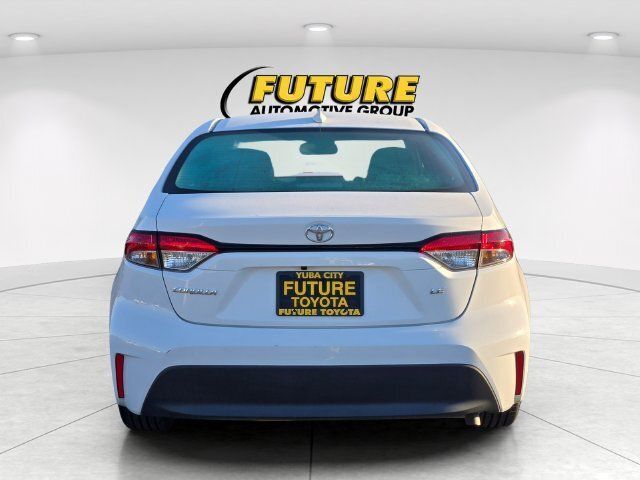 Certified 2025 Toyota Corolla LE FWD image 6
