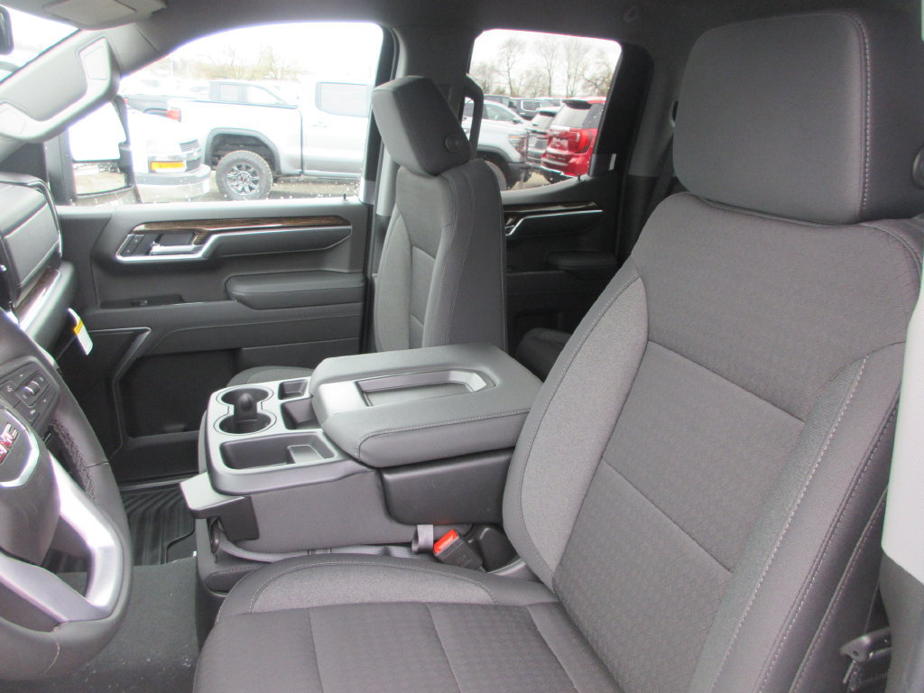 New 2026 GMC Sierra 1500 SLE w/ Max Trailering Package AWD/4WD image 11