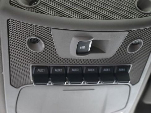 Used 2021 Ford F250 Lariat w/ Lariat Ultimate Package image 35