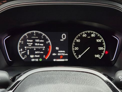 Used 2025 Honda Pilot TrailSport image 23