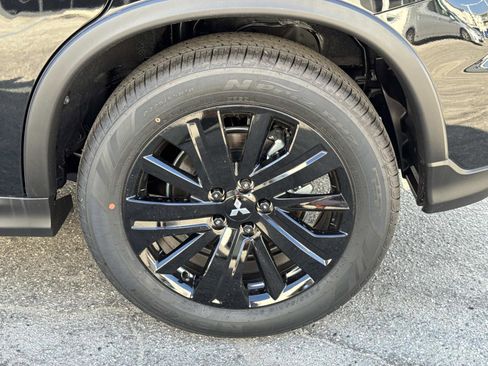 New 2026 Mitsubishi Outlander Sport LE image 9