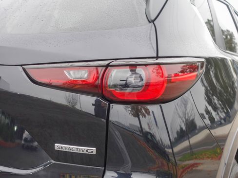 Certified 2025 MAZDA CX-5 AWD 2.5 S w/ Preferred Package image 5