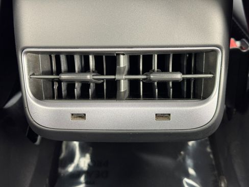 Used 2020 Tesla Model 3 Standard Range Plus image 33