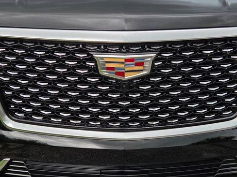 New 2026 Cadillac Escalade Luxury AWD/4WD image 9