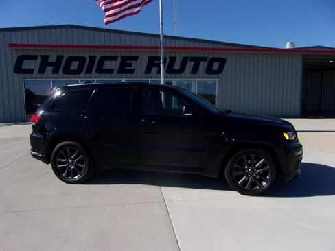 Used 2018 Jeep Grand Cherokee High Altitude AWD/4WD image 2