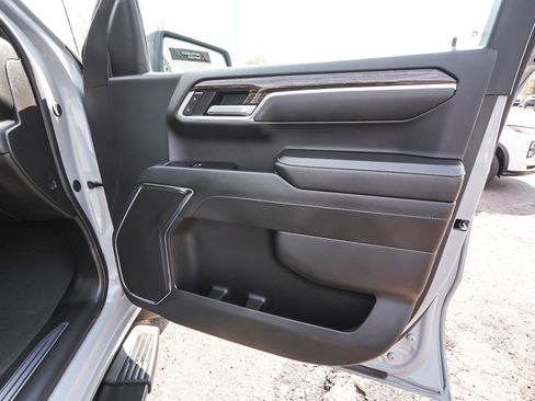 Used 2024 GMC Sierra 1500 Elevation w/ X31 Off-Road Package image 11