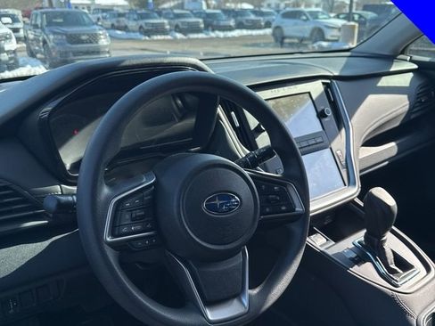Used 2024 Subaru Outback 2.5i image 6