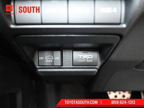 Used 2025 Toyota 4Runner TRD Pro AWD/4WD image 21