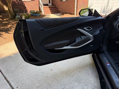 Used 2023 Chevrolet Camaro ZL1 RWD image 49