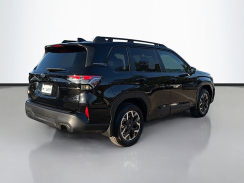 New 2026 Subaru Forester Premium image 3
