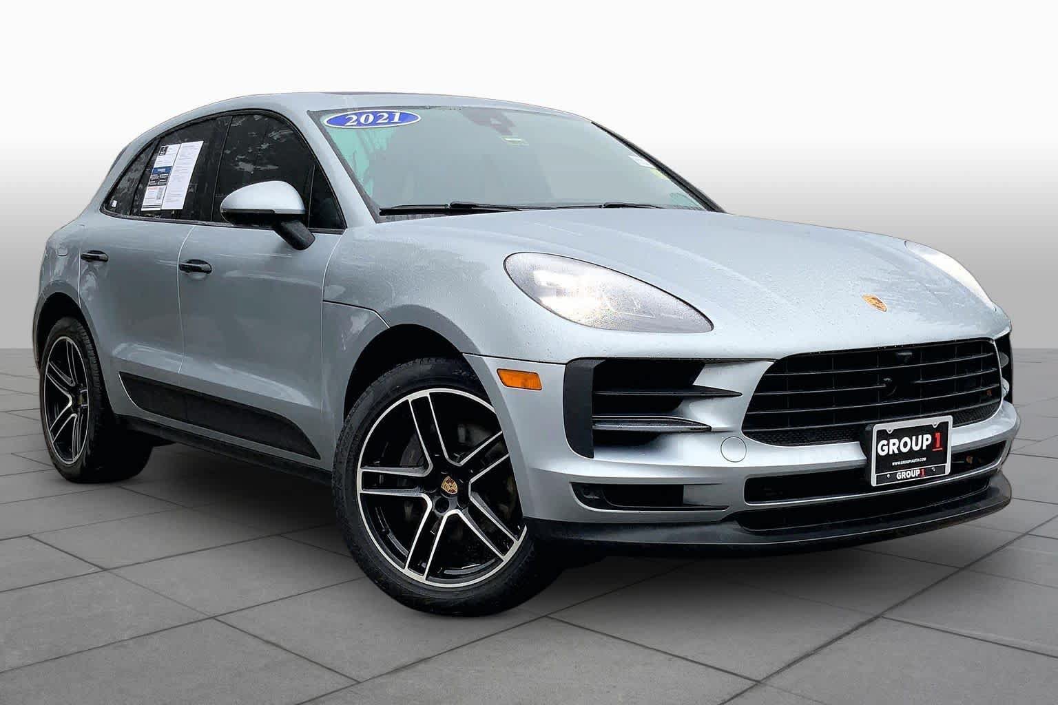 Used 2021 Porsche Macan AWD/4WD image 3