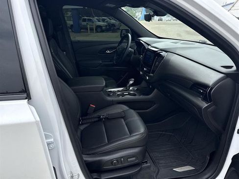 Used 2023 Chevrolet Traverse RS w/ LPO, Floor Liner Package AWD/4WD image 42