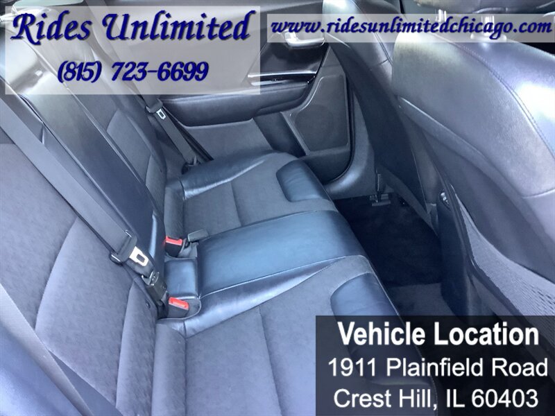 Used 2019 Kia Niro S Touring FWD image 14
