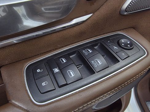 Used 2021 RAM 1500 Limited image 11