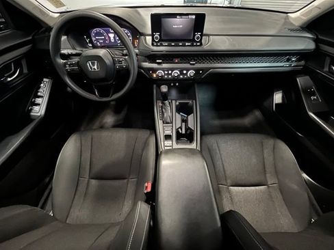 Used 2023 Honda Accord EX image 17