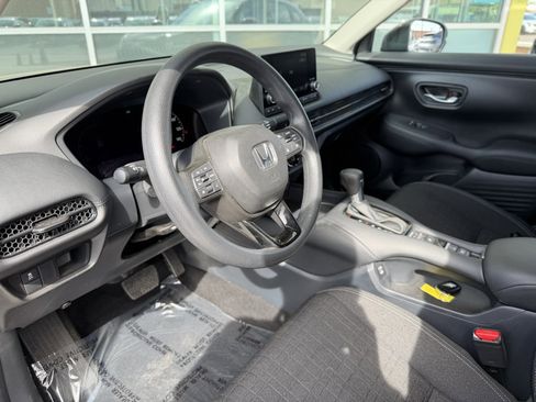 Used 2024 Honda HR-V LX image 29