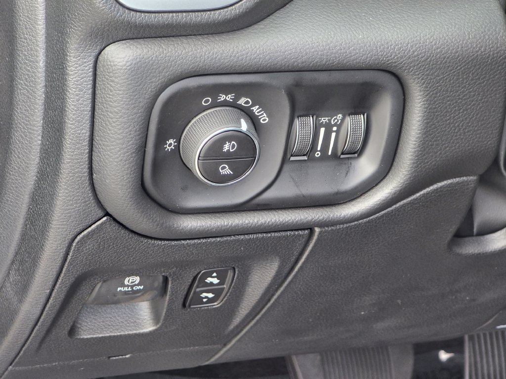 New 2026 RAM 1500 Big Horn AWD/4WD image 34