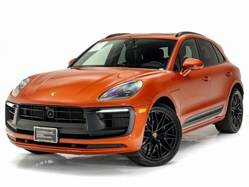 Used 2024 Porsche Macan GTS image 1