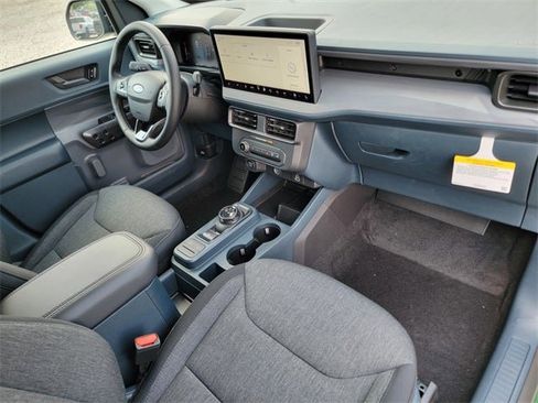 New 2025 Ford Maverick XLT w/ XLT Luxury Package image 24