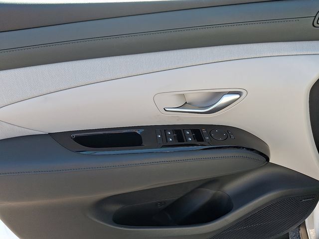 Used 2026 Hyundai Tucson Limited AWD/4WD image 12