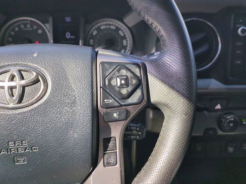 Used 2019 Toyota Tacoma SR5 image 23