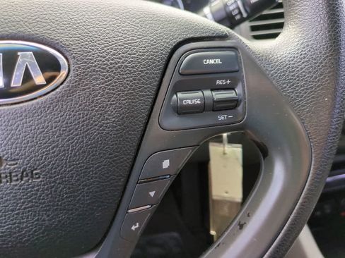 Used 2017 Kia Forte LX w/ LX Popular Package FWD image 23