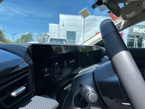 Used 2026 Nissan Kicks SR w/ SR Premium Package AWD/4WD image 20