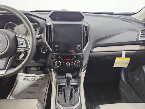 Used 2024 Subaru Forester Limited image 19