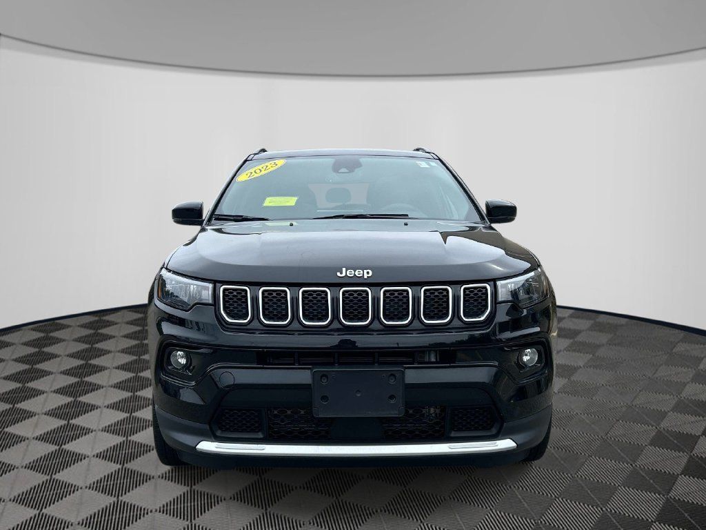 Certified 2023 Jeep Compass Limited w/ Sun and Sound Group AWD/4WD image 8