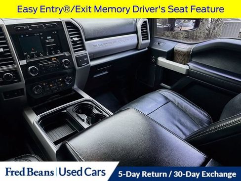 Certified 2019 Ford F250 Lariat w/ Lariat Ultimate Package AWD/4WD image 29