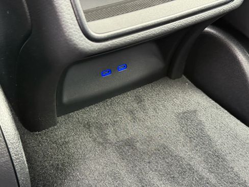 New 2026 Mercedes-Benz C 43 AMG 4MATIC Sedan image 32