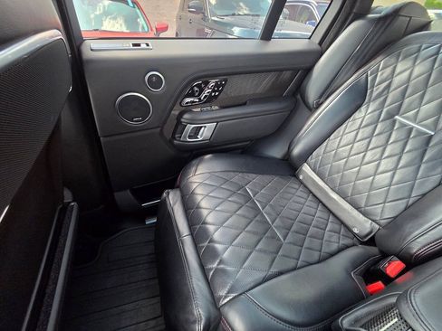 Used 2019 Land Rover Range Rover SV Autobiography Dynamic AWD/4WD image 16