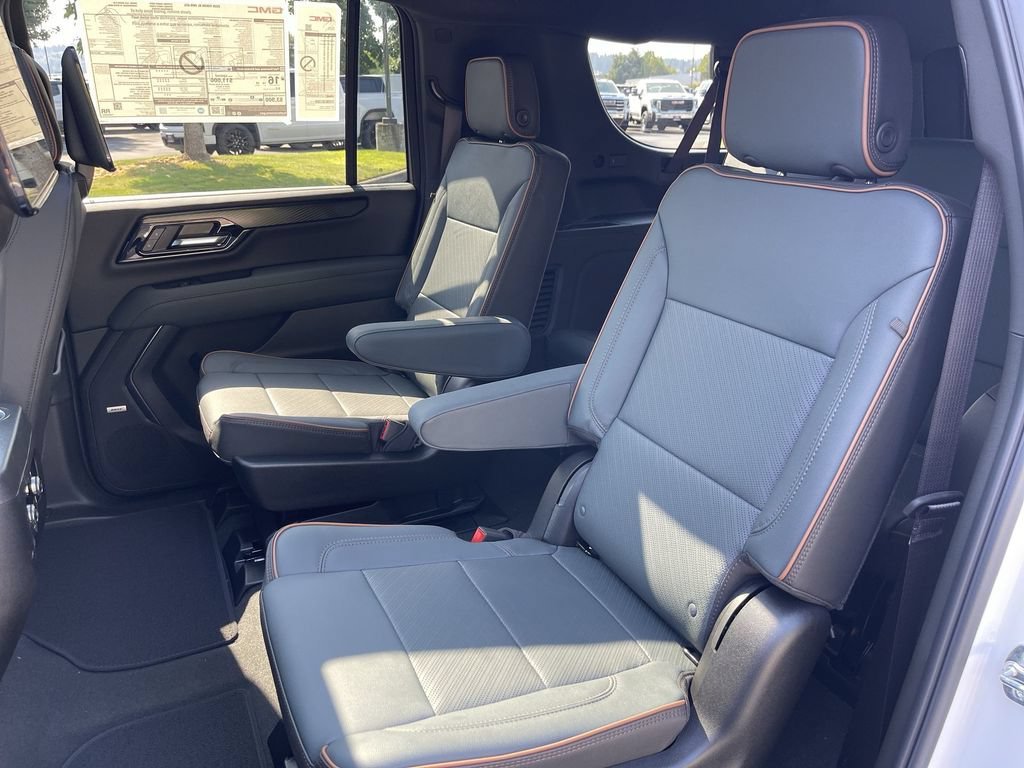 New 2026 GMC Yukon XL AT4 w/ AT4 Premium Plus Package AWD/4WD image 26
