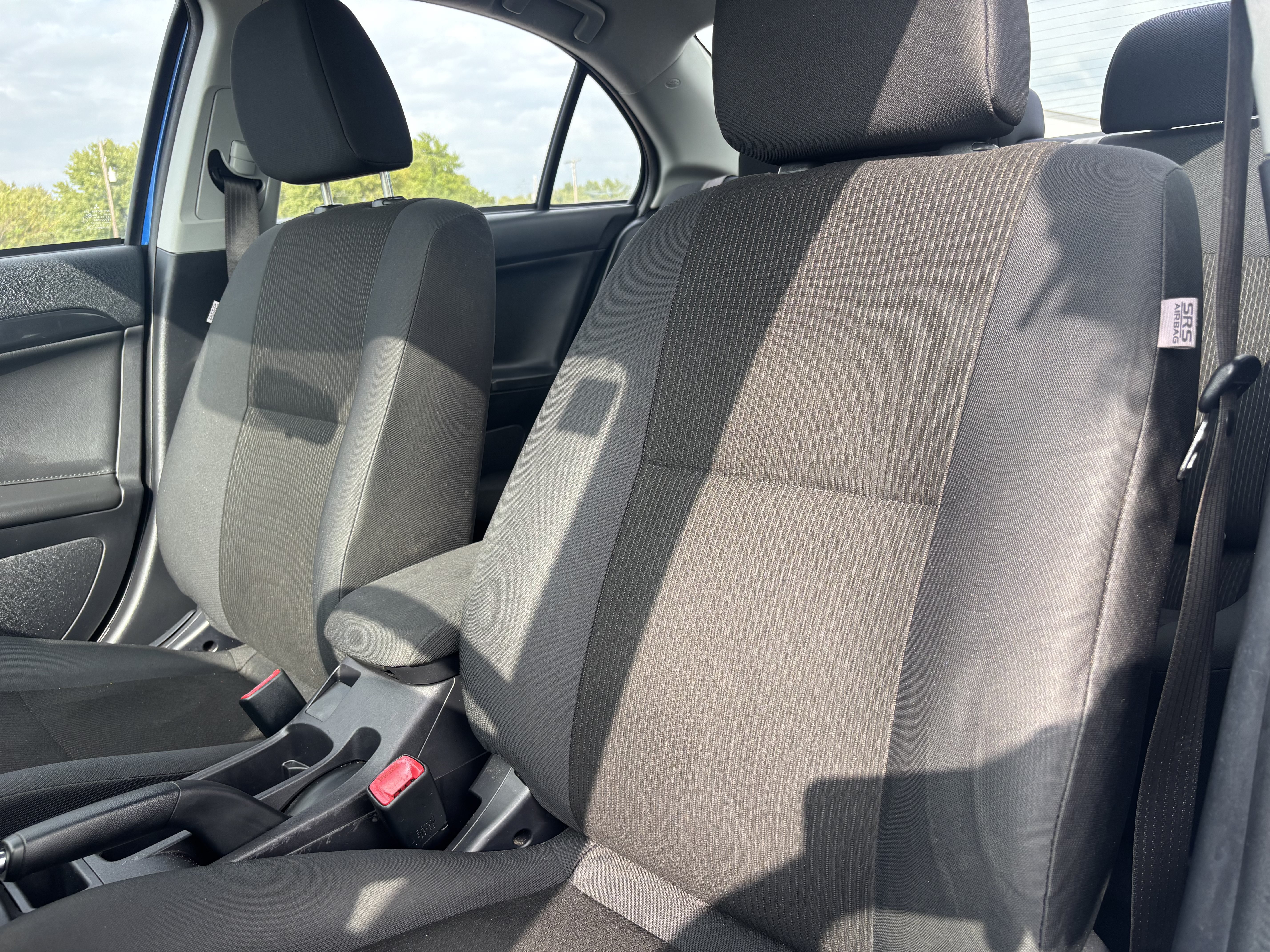 Used 2017 Mitsubishi Lancer ES FWD image 9