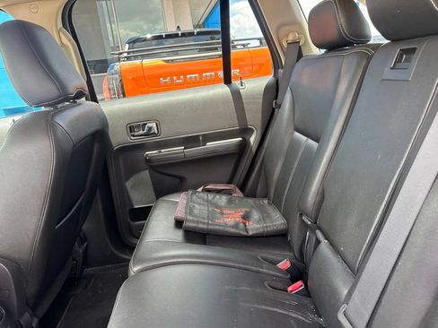 Used 2010 Ford Edge SEL FWD image 13