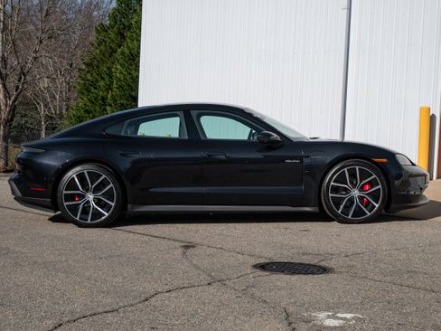 Used 2025 Porsche Taycan 4S image 8