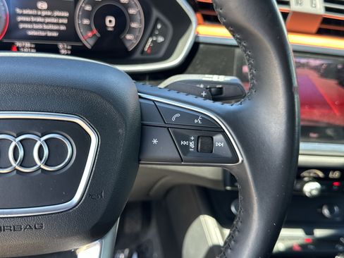 Used 2019 Audi Q3 2.0T Premium Plus w/ Premium Plus Package AWD/4WD image 33