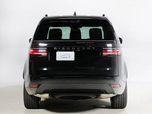 Used 2025 Land Rover Discovery Dynamic SE AWD/4WD image 7