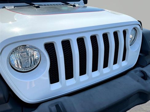Used 2018 Jeep Wrangler Unlimited Sport S AWD/4WD image 33